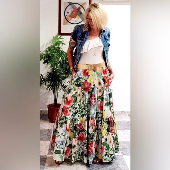 Zara Floral Print Ruffled Skirt Size S-M - Picture 12 of 15